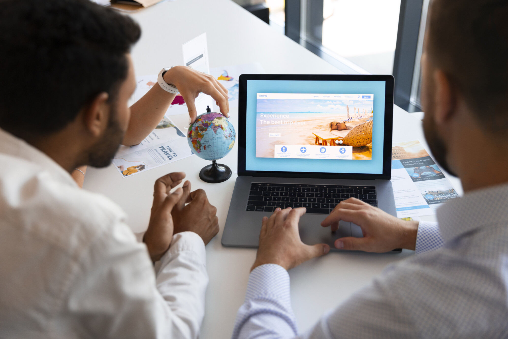 Native Advertising & Reddit Ads Services